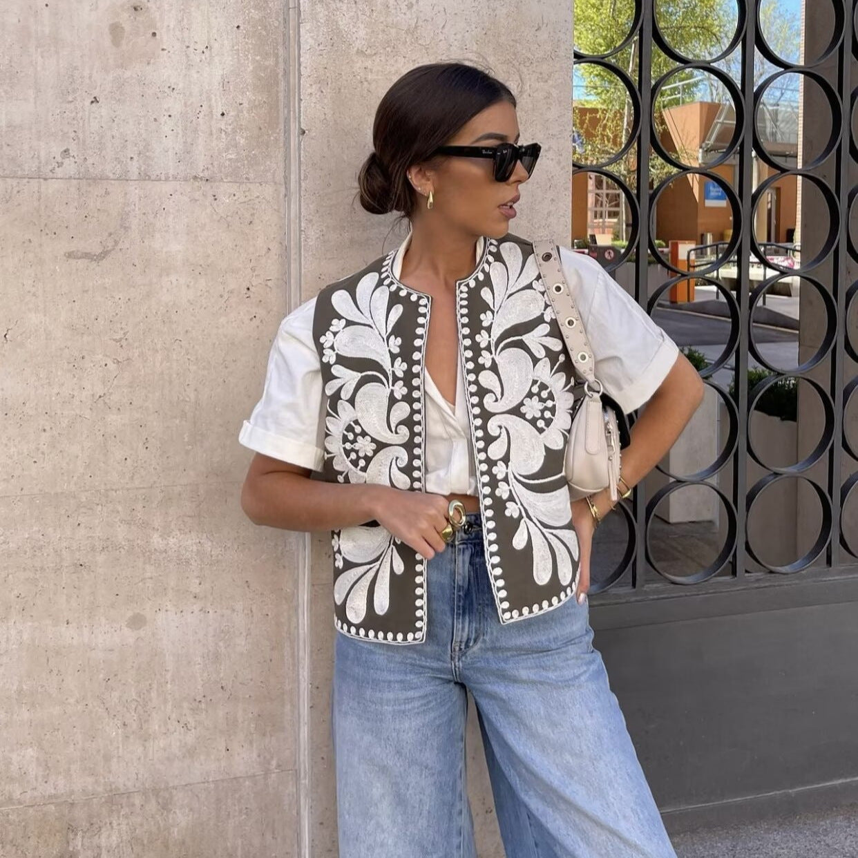 Sleeveless Embroidered Vest Women's Top